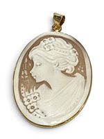 Napoli - Largo San Martino, 10 - Pendente Mandile 1922 Donna Cammei  in Argento Conchiglia 2MCICM111.14 - 2MCICM111.14